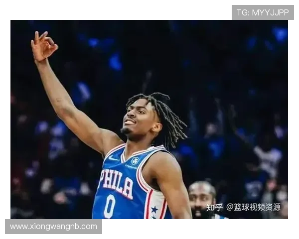 乔治称赞马克西坚持锻炼展现出色表现背后原因揭秘